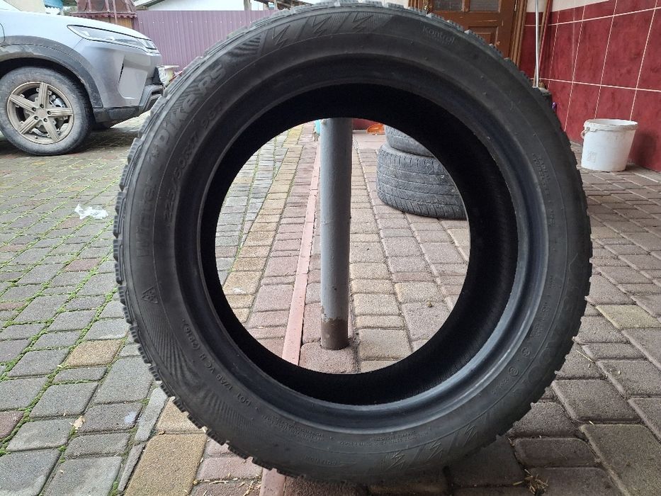 Зимове колесо хенкок 225 50 r 17