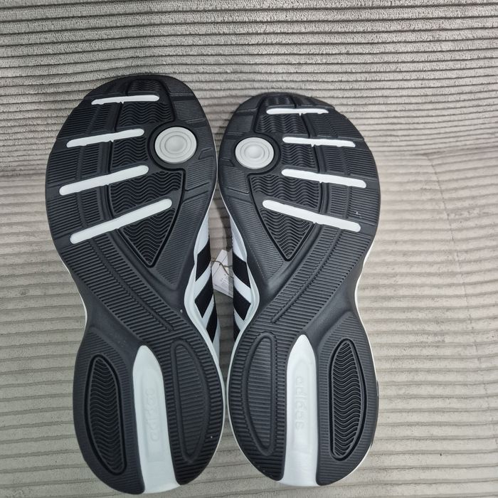 Buty adidos r 42.5