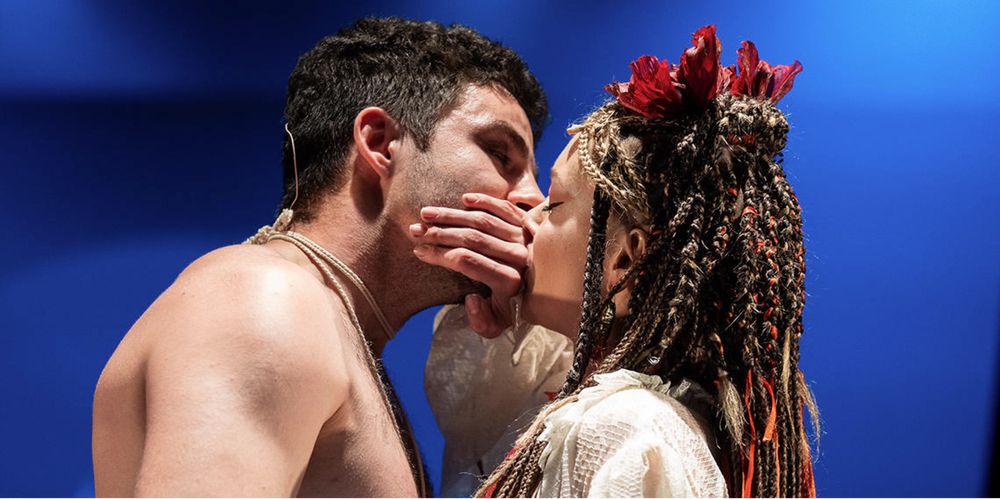 Продам 2 квитки Молодий театр, вистава Зілля, на вихідних 18.04