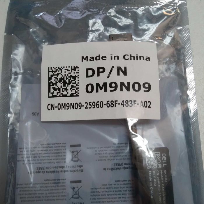 Перехідник адаптер Dell DisplayPort to VGA adapter  0M9N09 / 05KMR3