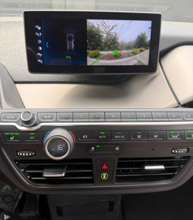 BMW i3 120Ah de 2022, com 122.226Kms, valor com IVA incluído