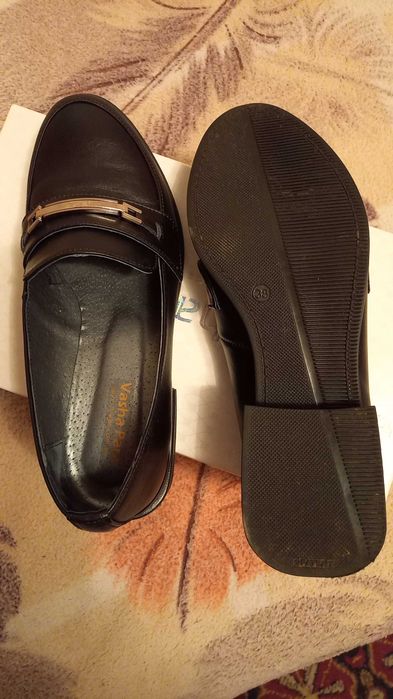 Кожаные туфли 38 размер