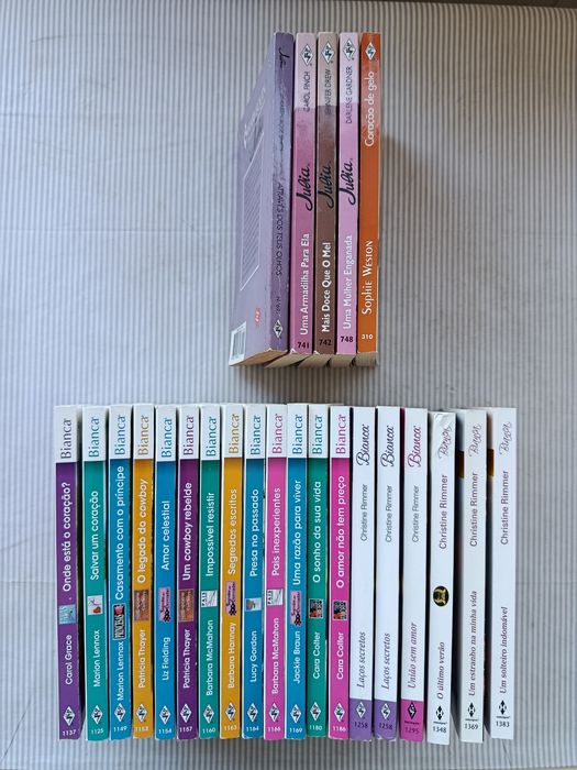 Livros de Romance BIANCA (19), JÚLIA (4) e  EUROMANCE (1)