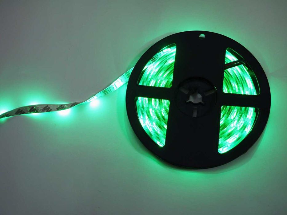 От павербанка работает! Светодиодная лента, LED стрічака с USB.