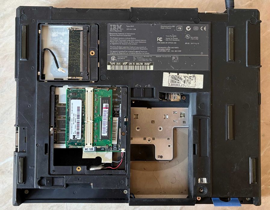 Ноутбук IBM ThinkPad 600X. У робочому стані.