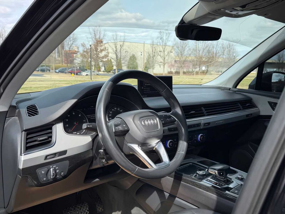 Audi Q7 quattro Premium 45 TFSI      2019