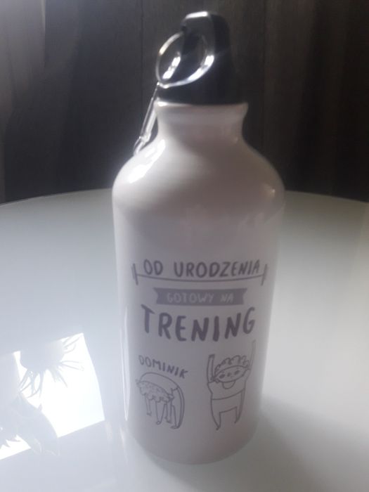 Bidon na wodę sportowy Od urodzenia Gotowy na trening - Dominik