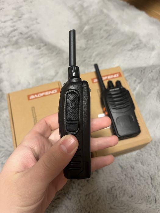 2 Нових рації Baofeng