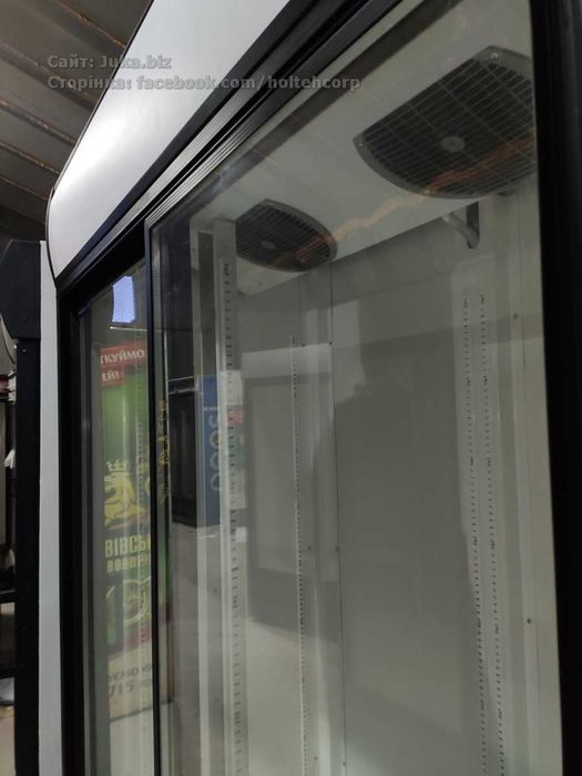 Холодильна шафа вітрина UBC Superlarge AB 1300л чорний, Є сервіс!