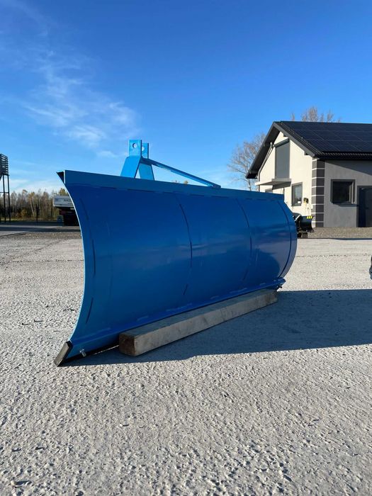 Pług do śniegu 1,5m zawieszany do minitraktorków Taret