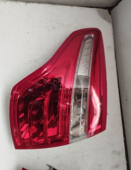 Citroen C4 Picasso lampa tylna tył prawa lewa oryginalna wysyłka