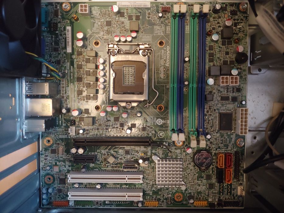Материнская плата 1155 Lenovo + родной корпус
