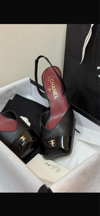 Buty na obcasie cc