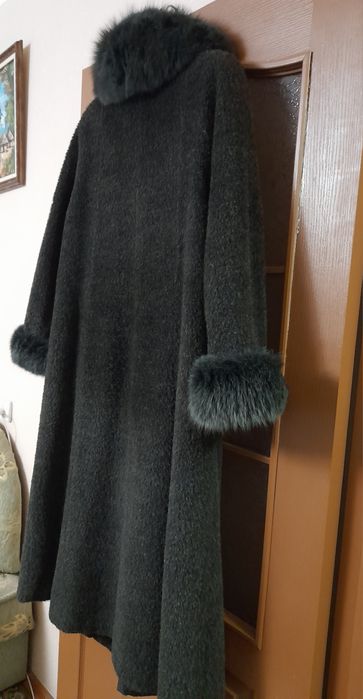 Пальто жіноче зимове