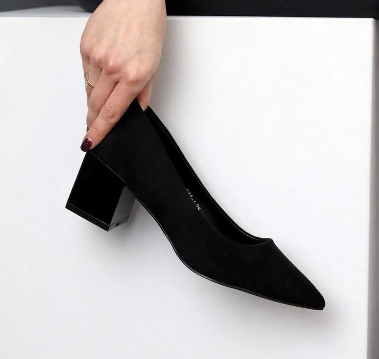 Шикарні туфлі