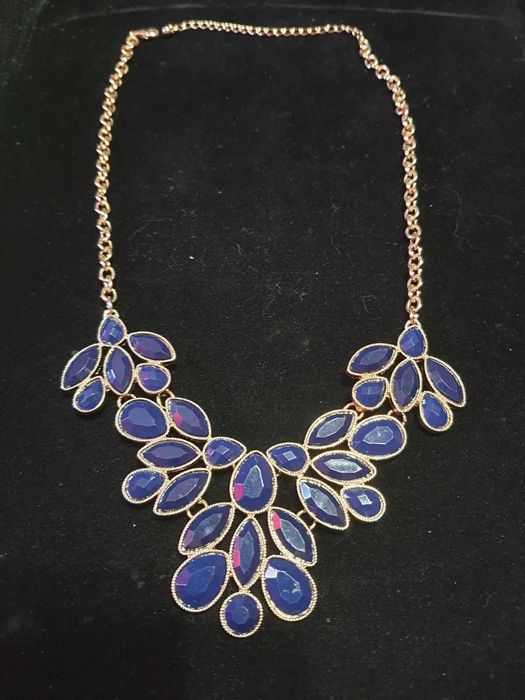 Комплект біжутерії Сині камні Ейвон