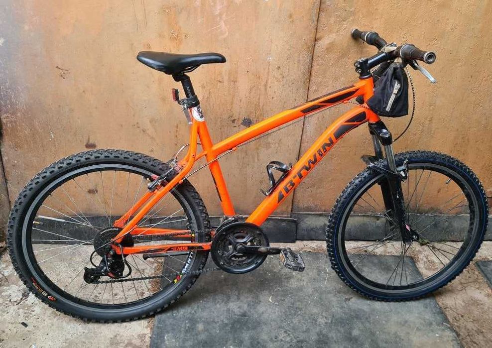 Продається велосипед  B'Twin Rockrider 340