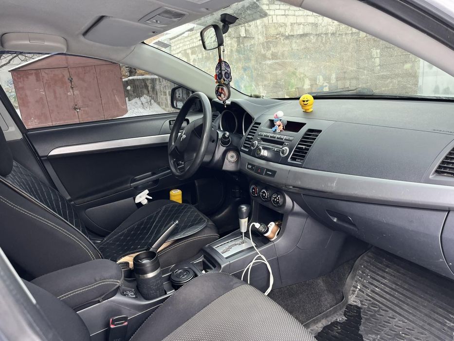 Продам. В гарному стані. Всі питання за телефоном