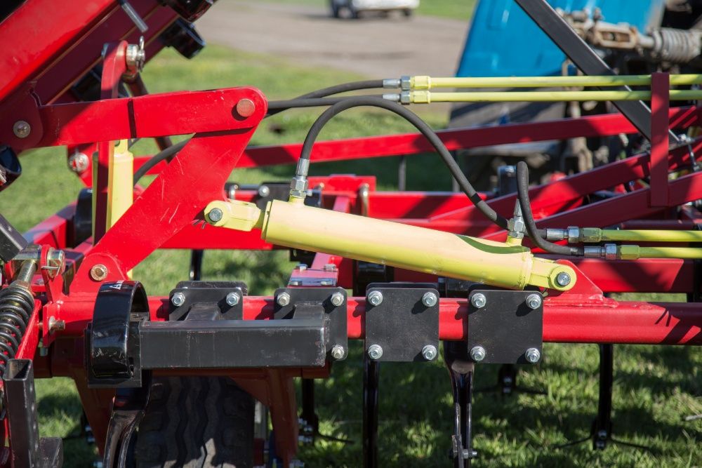 Культиватор КСО-8М під трактор Т-150