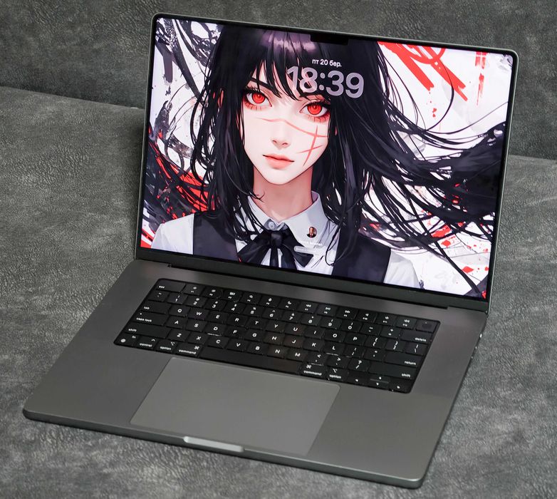 MacBook Pro 16" (A2485), Space Gray, 16/512