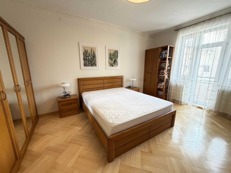 Оренда 3 кім. квартири по вул. Тютюнників