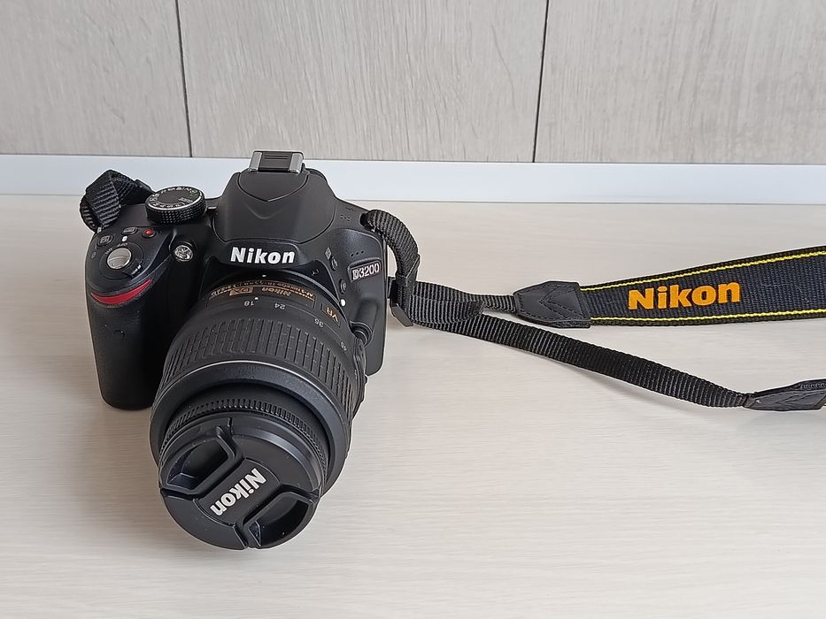 Цифровий фотоапарат Nikon D3200