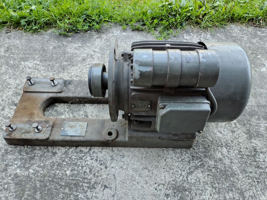 Silnik jednofazowy 1,1kW z kondensatorem rozruchowym