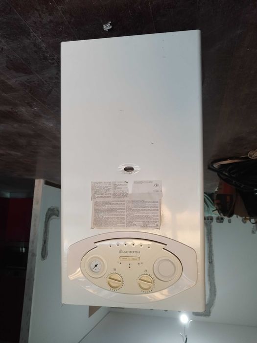 Caldeira Ariston class BS 24 FF (usado)