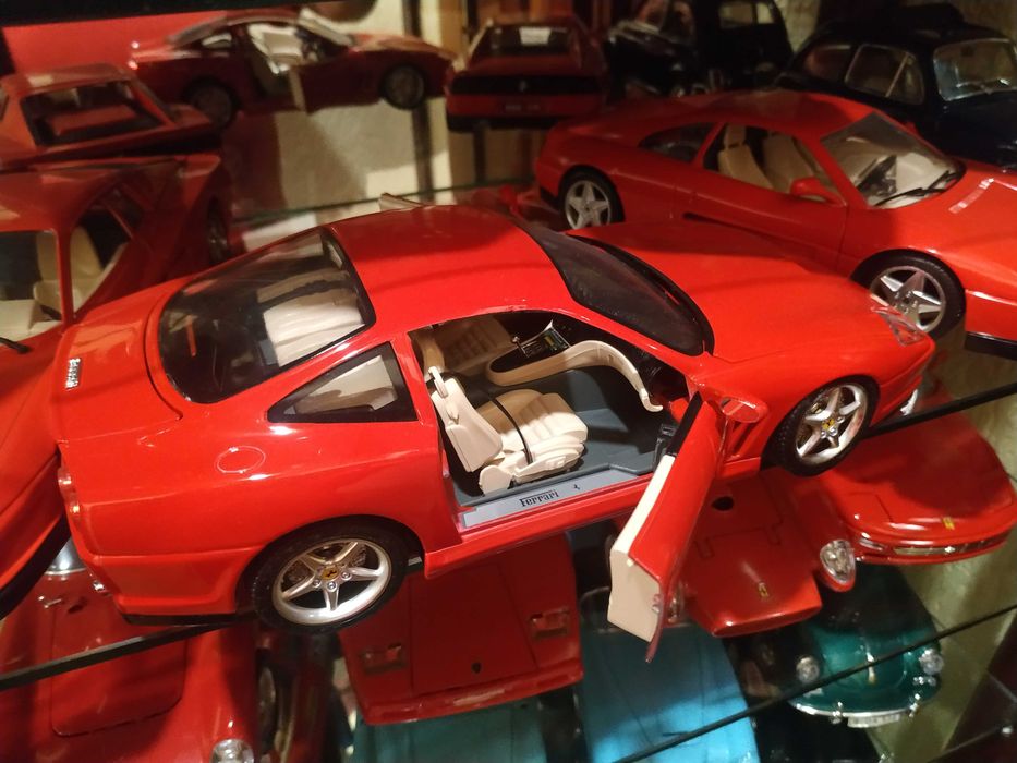 Carros Burago escala 1:18