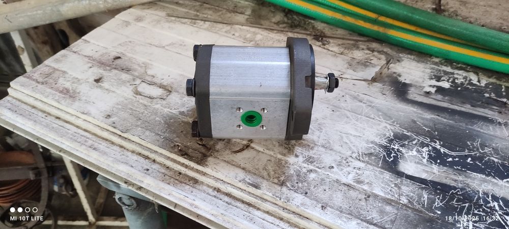 Bomba hidráulica nova