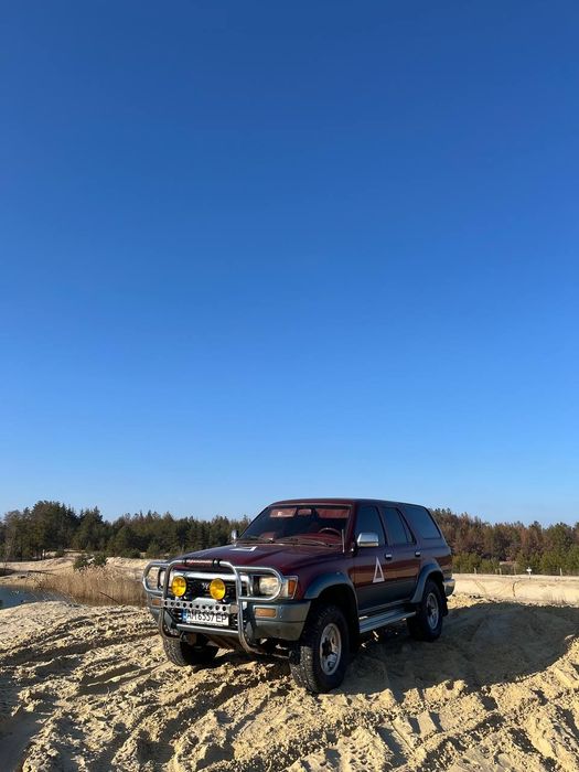 Toyota Hilux Surf 130