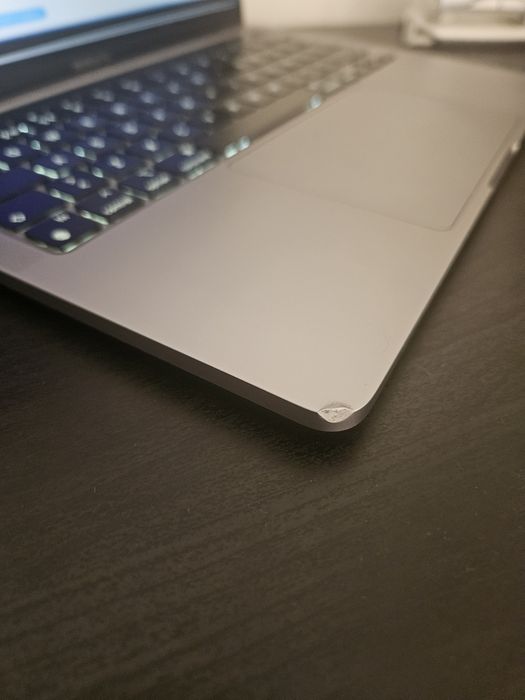 MacBook Pro 13" M1 (2020) – 8GB RAM / 512GB SSD