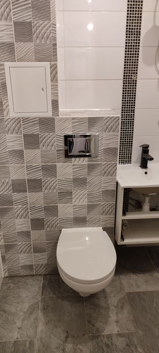 Gazownik , Hydraulik , spawacz , glazurnik.