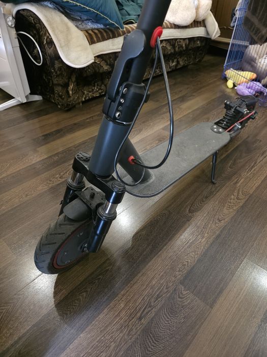 Електросамокат KUGOO M365