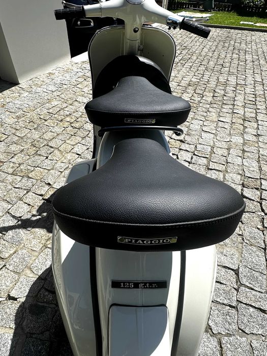 Vespa GTR 125 de 1978 totalmente restaurada. e com documentos.