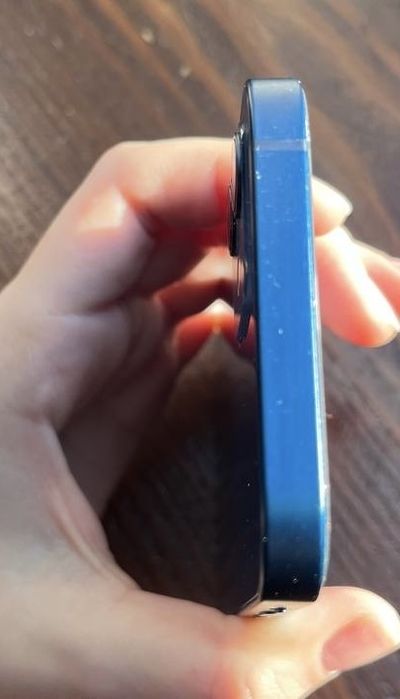 iPhone 12  128 gb