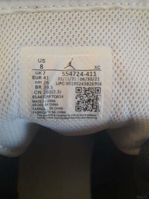 Кросівки Nike Air Jordan 1 mid