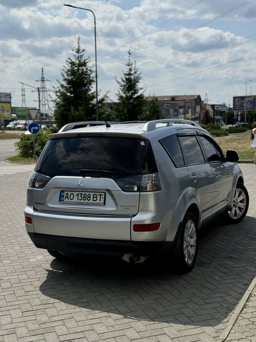 Mitsubishi Outlander 2.4 газ/бензин 4WD | 2008