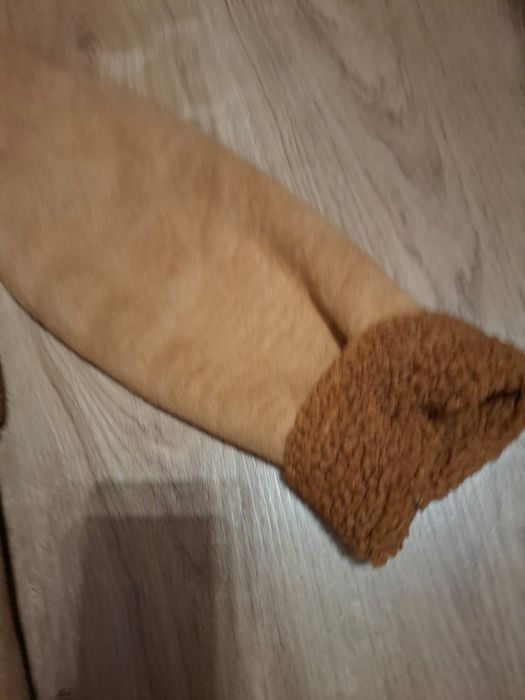 Piękny kożuszek rozmiar M/XL made in italy