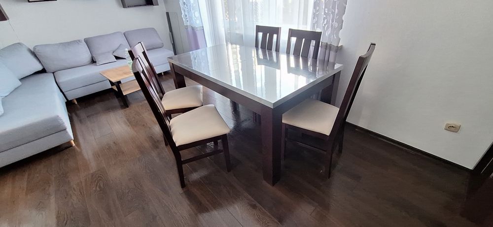 Stół 160cm/200 cm  z krzesłami 6szt