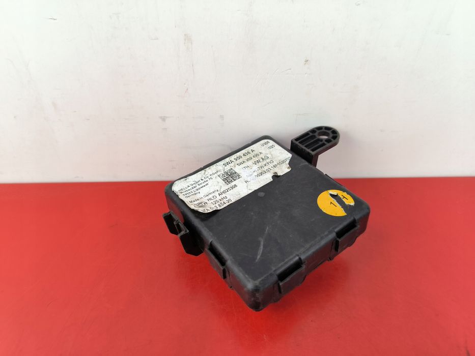 moduł kessy keyless vw golf 5wa959436a