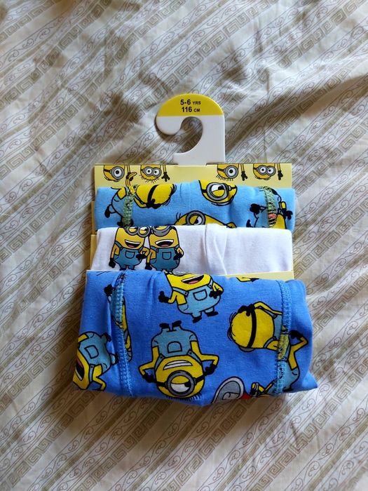 Bokserki dla chłopca w Minionki roz 116 primark 3 pack