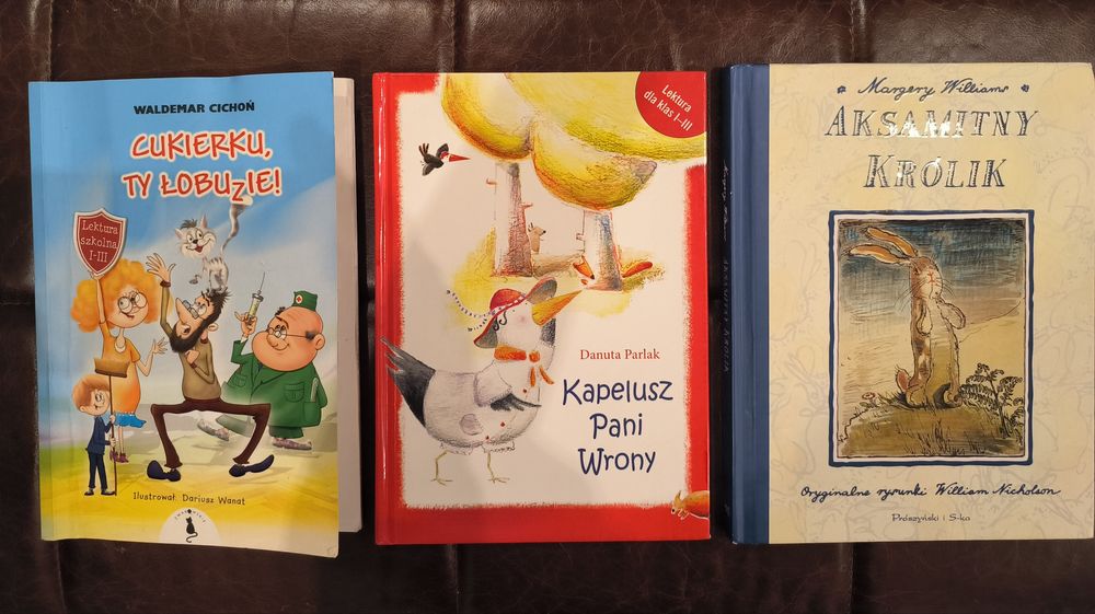 Aksamitny królik Cukierku ty łobuzie Kapelusz pani Wrony