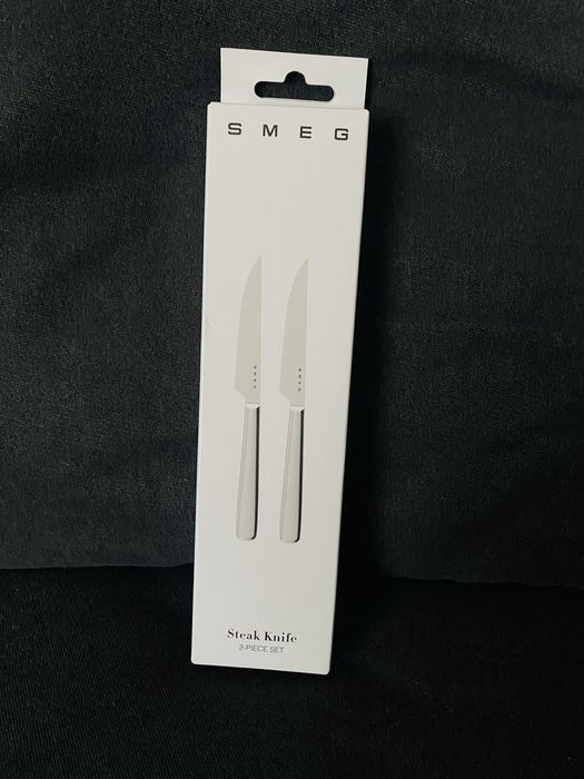 Conjunto de Facas de Bife SMEG – 2 peças (NOVAS)