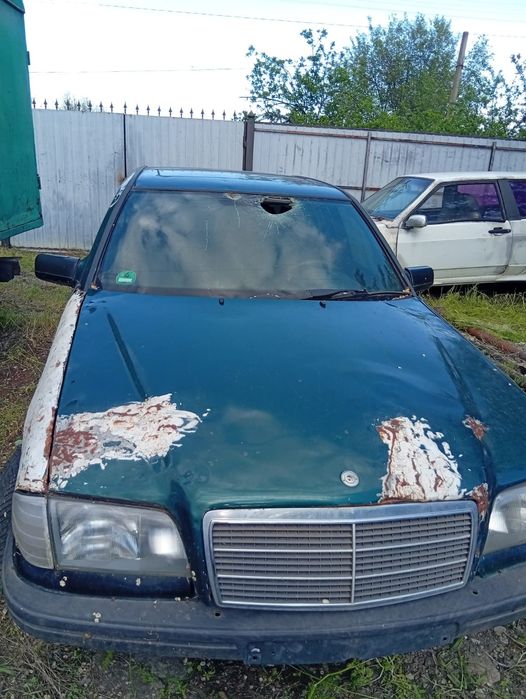 Продаю Мерседес с 180