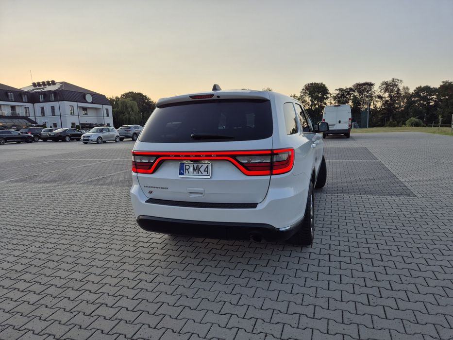 Dodge Durang SXT biała perła