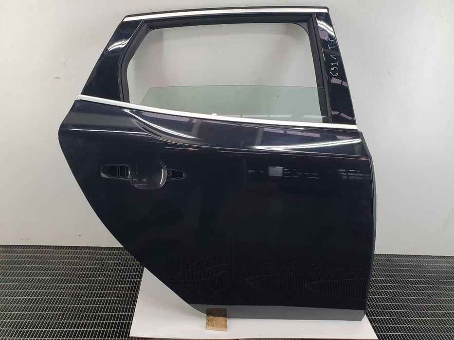 DRZWI TYŁ TYLNE PRAWE KOMPLETNE VOLVO V40 II 452