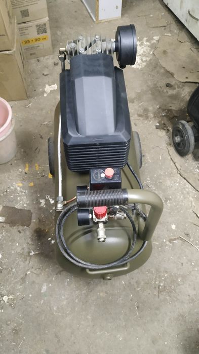 Компрессор Forte FL-24