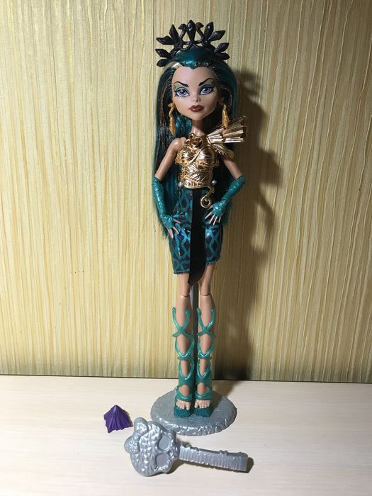 Продам коллекционную куклу Monster High - Nefera de Nile