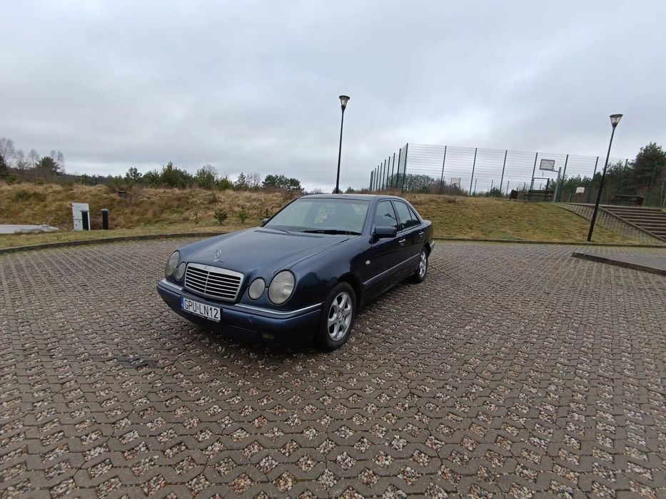 Mercedes-Benz Klasa E Mercedes w210 tuning 300km
